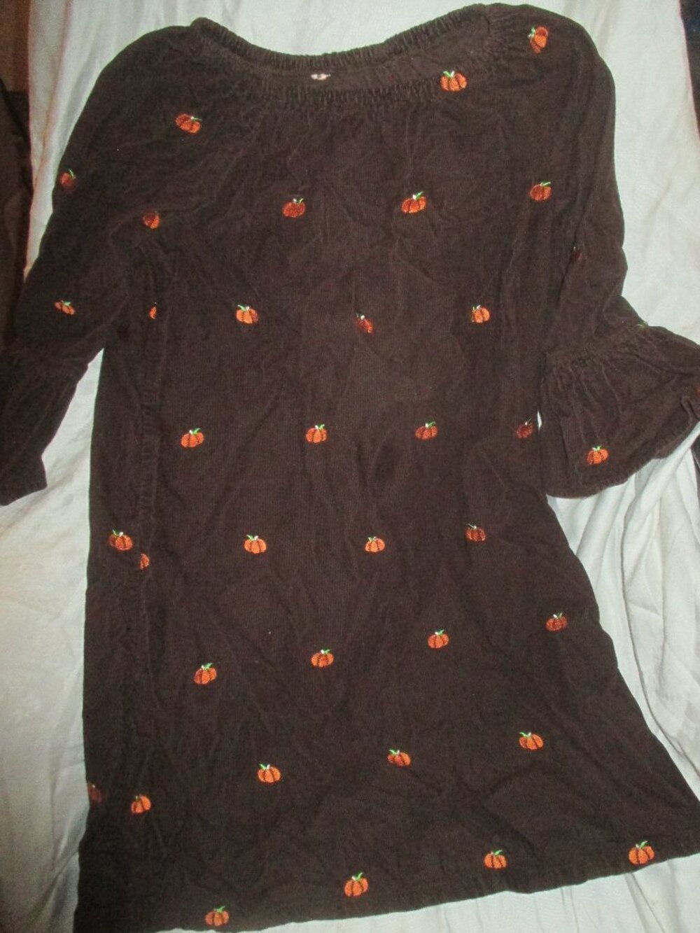 Kelly’s Kids Girls Embroidered Pumpkin Corduroy Dress Size 10-12- HALLOWEEN